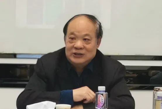 河南省环保产业协会会长马福立一行赴北京华志信调研并召开座谈会
