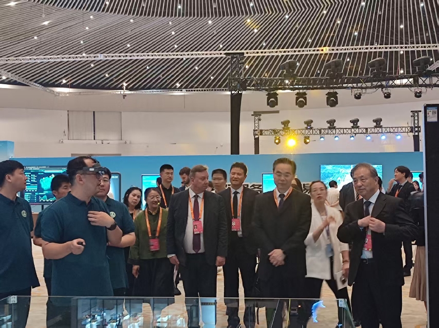 移动源执法系统亮相服贸会